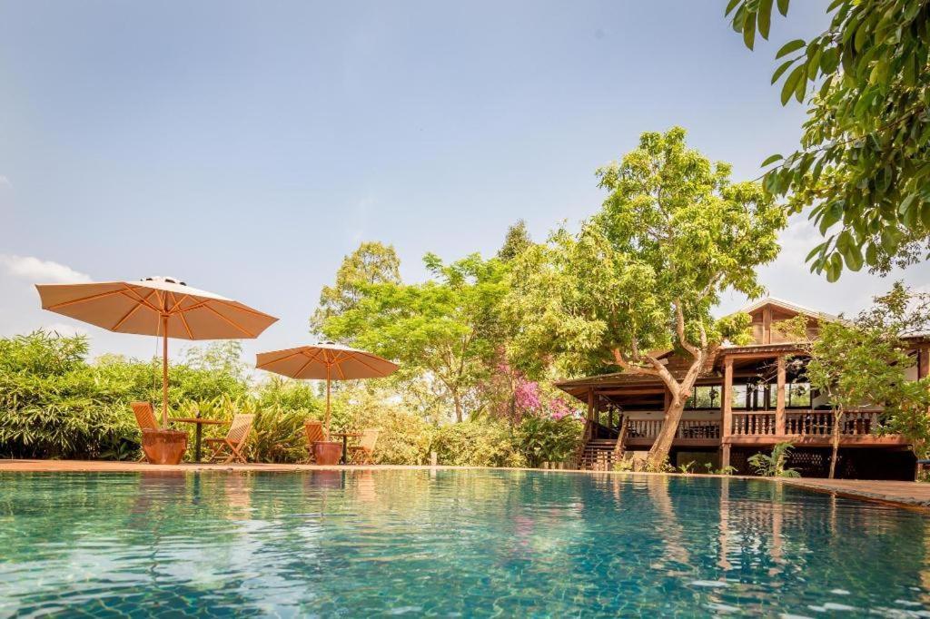 Le Relais De Chhlong Otel Kratie Dış mekan fotoğraf