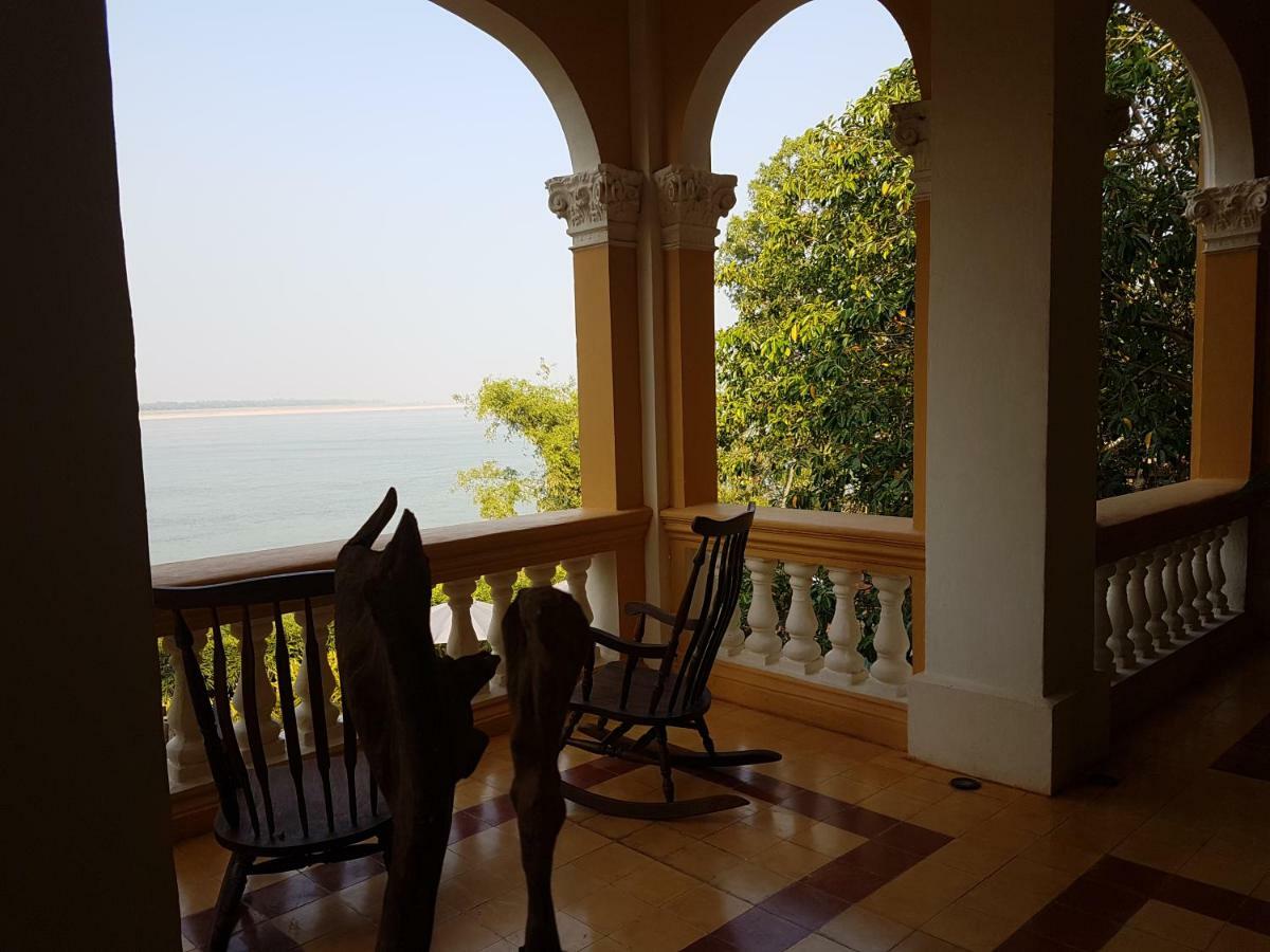 Le Relais De Chhlong Otel Kratie Dış mekan fotoğraf